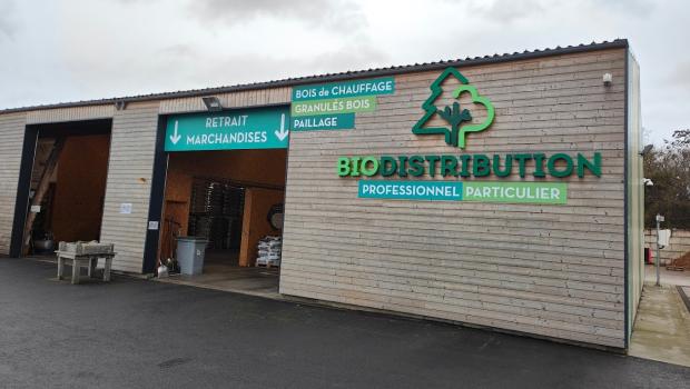 SOCIÉTÉ DES ENTREPÔTS MODERNES GRUCHY 14